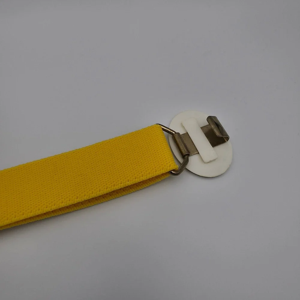 Vintage Lee Peanuts Charlie Brown Yellow Elastic Cinch Belt Adjustable Kids
